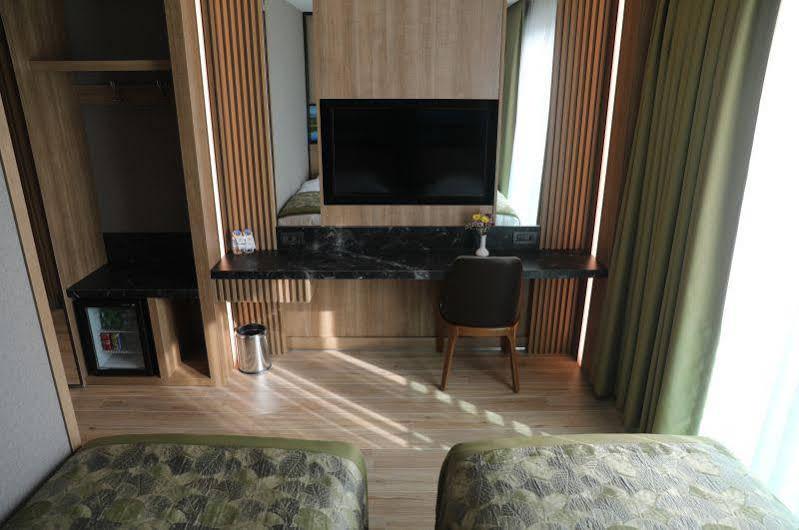 Radar Hotel Provincia di Provincia di Istanbul Esterno foto